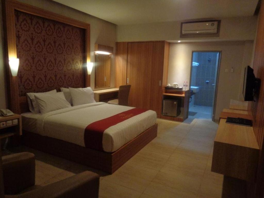 Grand Dian Hotel Slawi 테갈 외부 사진