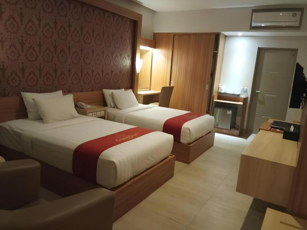 Grand Dian Hotel Slawi 테갈 외부 사진